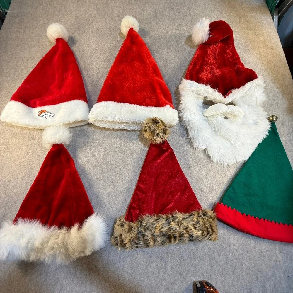 Santa Hat Lot of 6 Denver Broncos Elf Leopard Beard‎